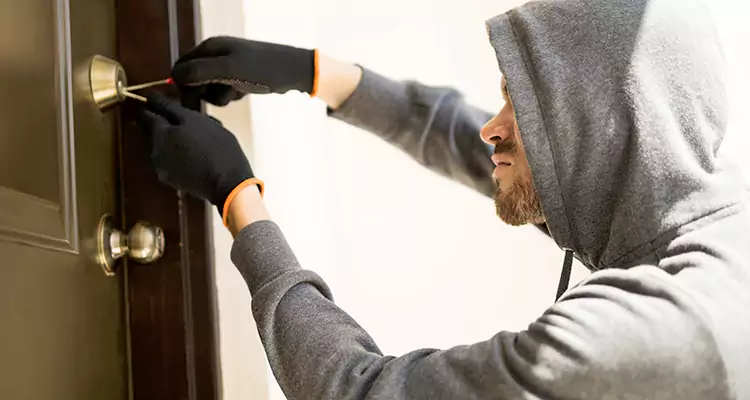 Emergency Motel Lock Repairs—Available 24/7 in Brandon, FL