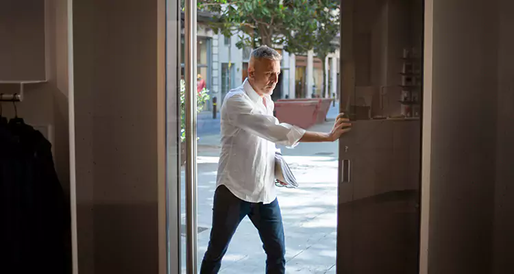Reliable Pella Patio Door Repair Services for Opening Issues in Brandon, FL
