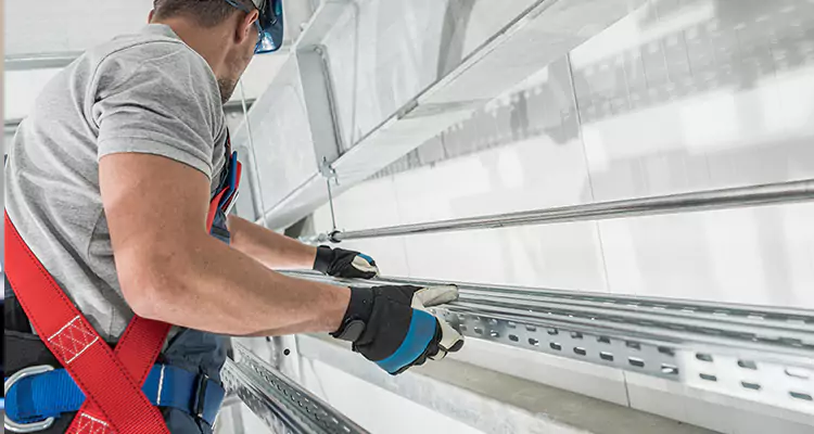 Glass Balcony Railing Replacement in Brandon, FL