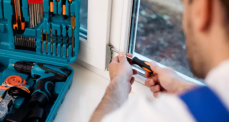 Mirrored Sliding Doors Replacement Expert in Brandon, FL